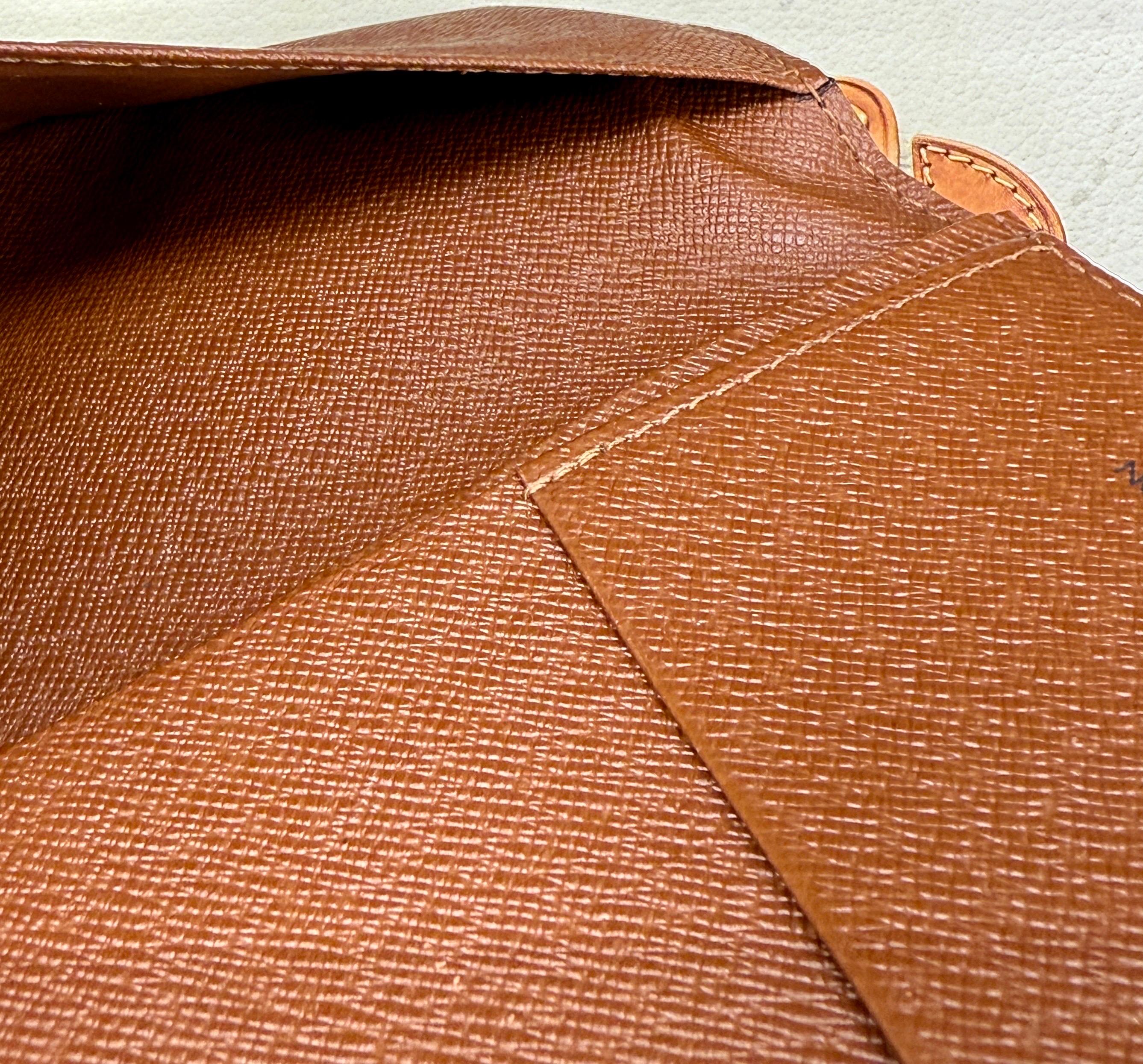 Louis Vuitton Classic Monogram Canvas Geldbörse im Angebot 8