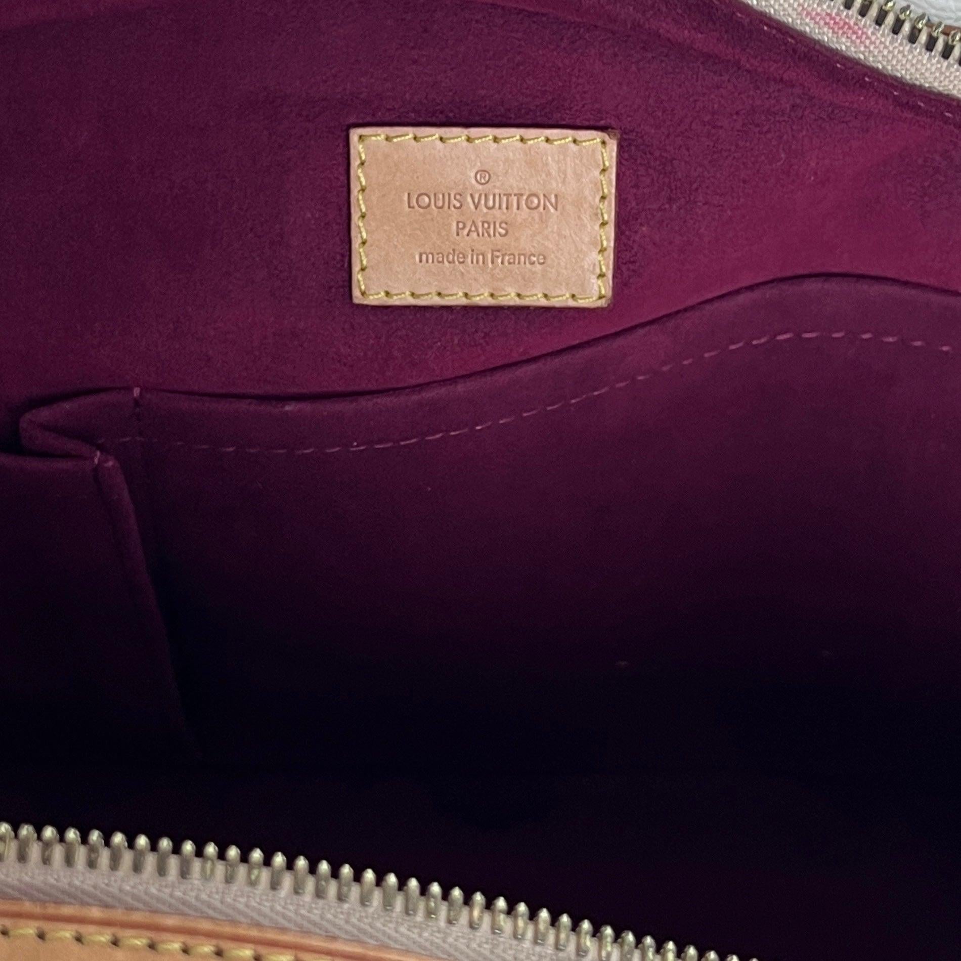 Louis Vuitton Claudia Shoulder Bag Monogram Canvas Brown 2010 en vente 6