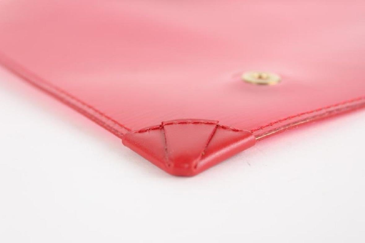 Louis Vuitton Clear Red Epi Plage Translucent Pochette Accessories Wristlet 3LVS For Sale 6
