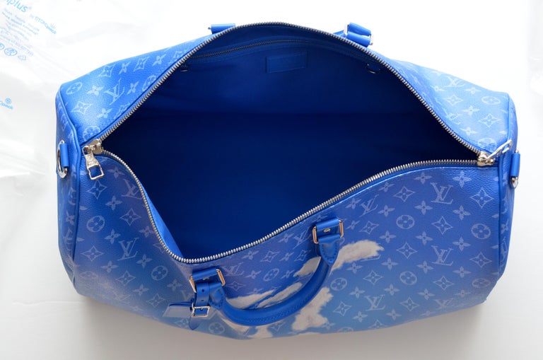 Louis Vuitton Monogram Clouds Keepall Bandoulière 50 - Blue Weekenders,  Bags - LOU679284