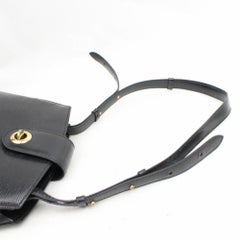 Louis Vuitton Cluny 867145 Black Leather Shoulder Bag