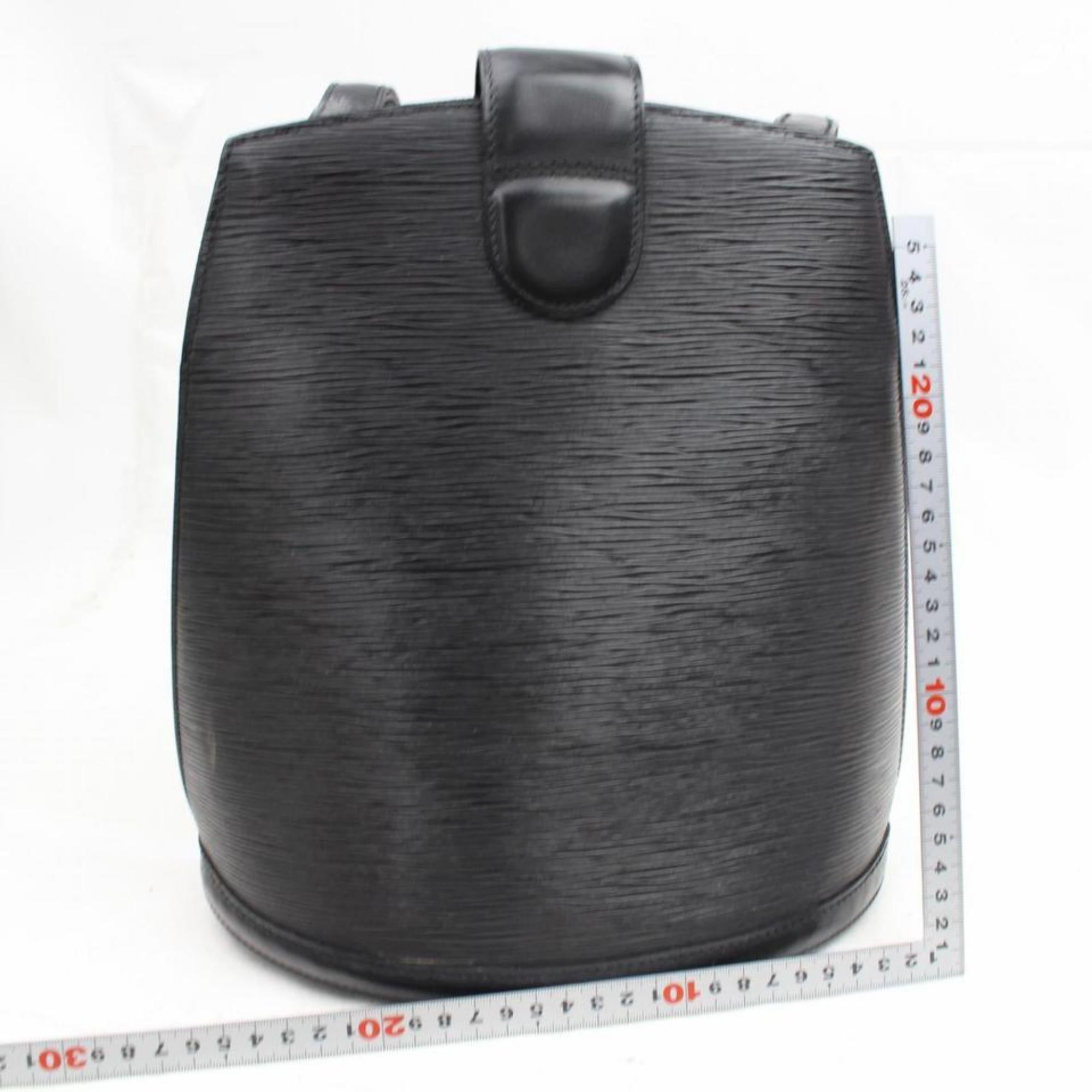 Louis Vuitton Cluny 867145 Black Leather Shoulder Bag For Sale 1