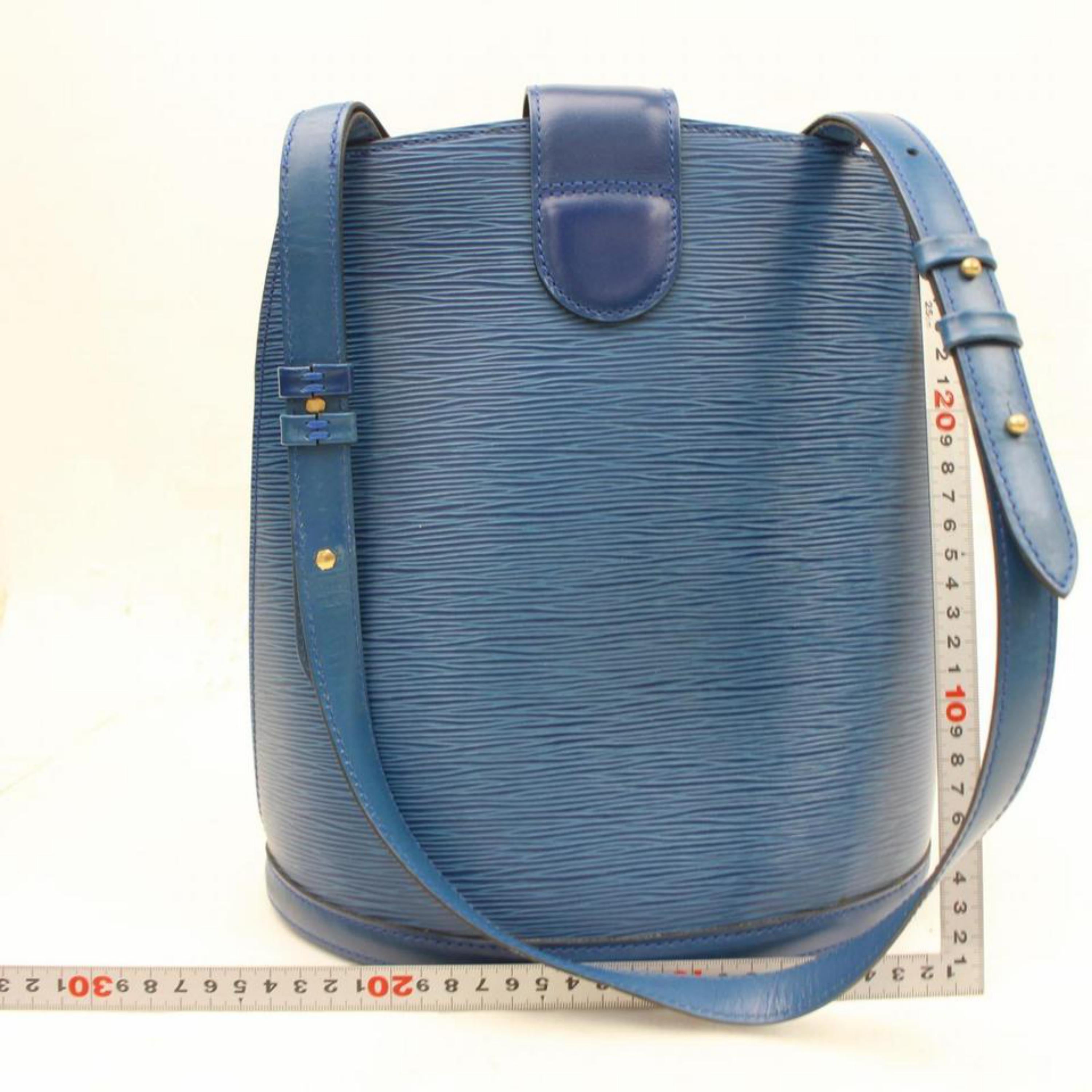 Louis Vuitton Cluny Epi 865824 Blue Leather Shoulder Bag For Sale 6