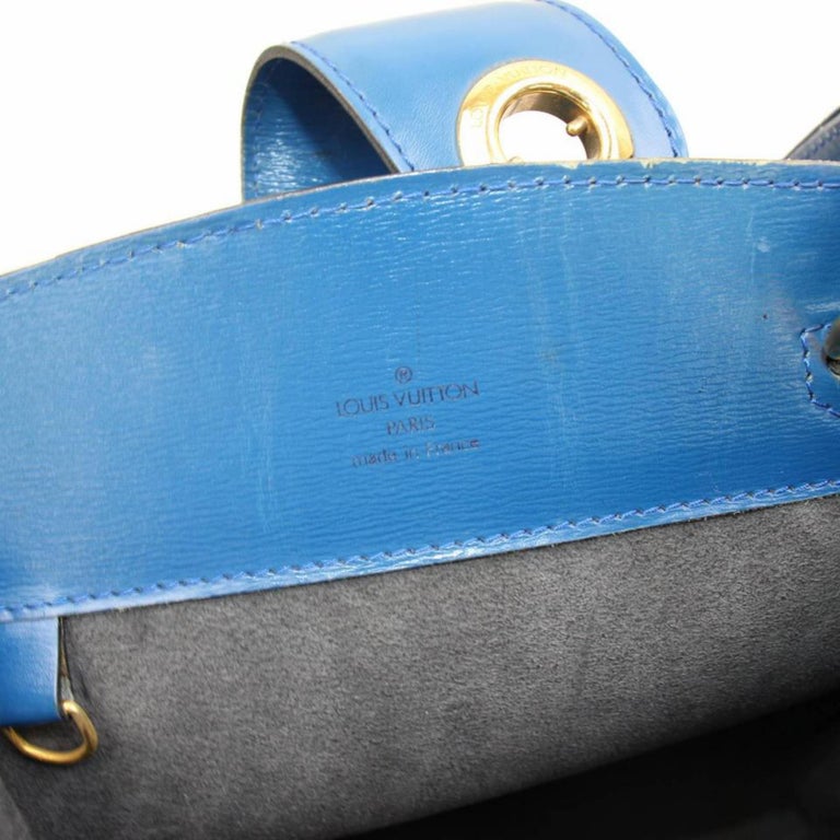 Louis Vuitton Twist Shoulder bag in Black Epi Leather - ShopStyle