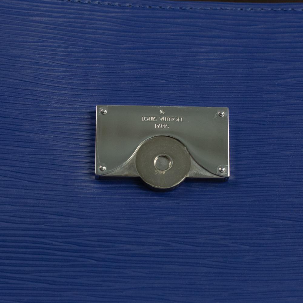 LOUIS VUITTON, Cluny in blue épi leather For Sale 4