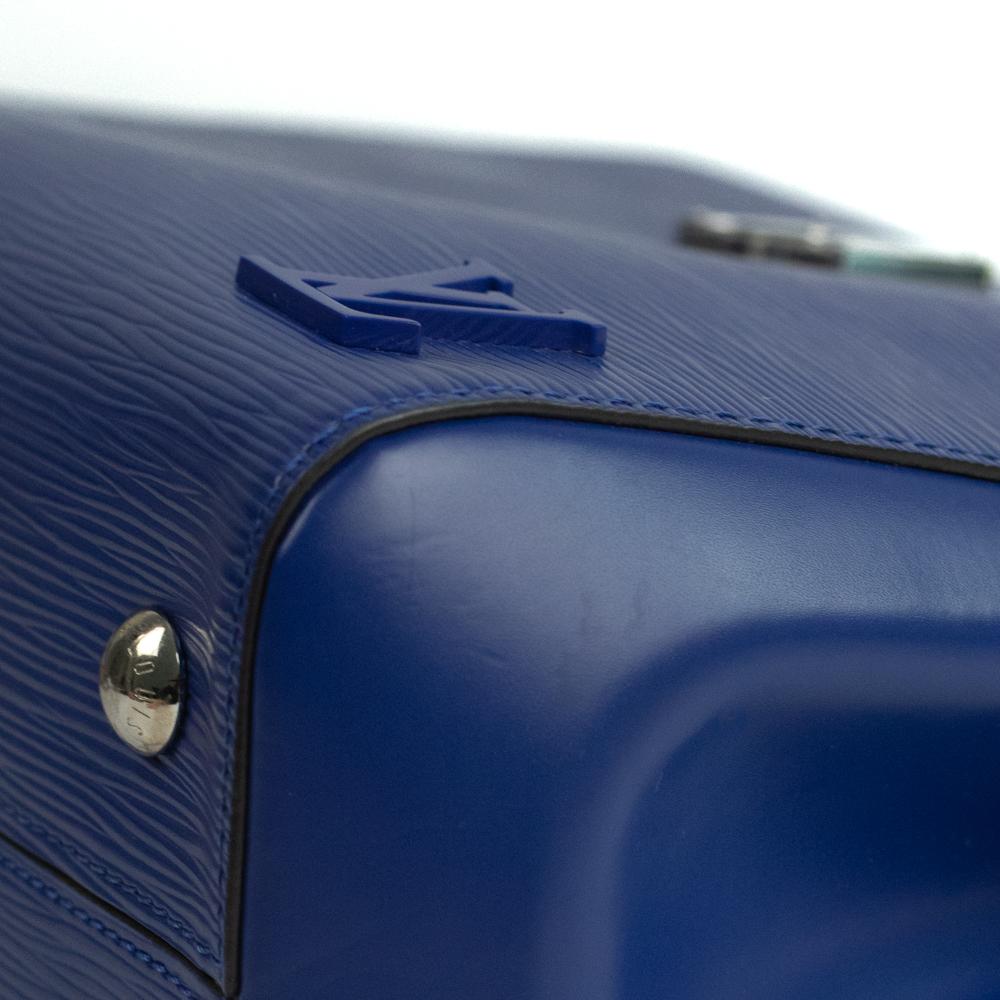 LOUIS VUITTON, Cluny in blue épi leather For Sale 9