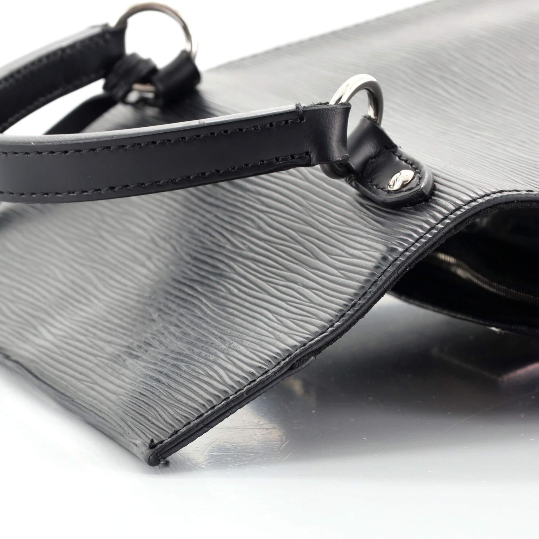 Louis Vuitton Louis Vuitton Cluny Top Handle Bag Epi Leder BB für Damen oder Herren