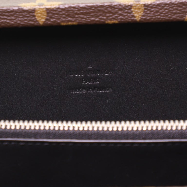 Louis Vuitton Clutch Box Bag Monogram Canvas For Sale at 1stDibs