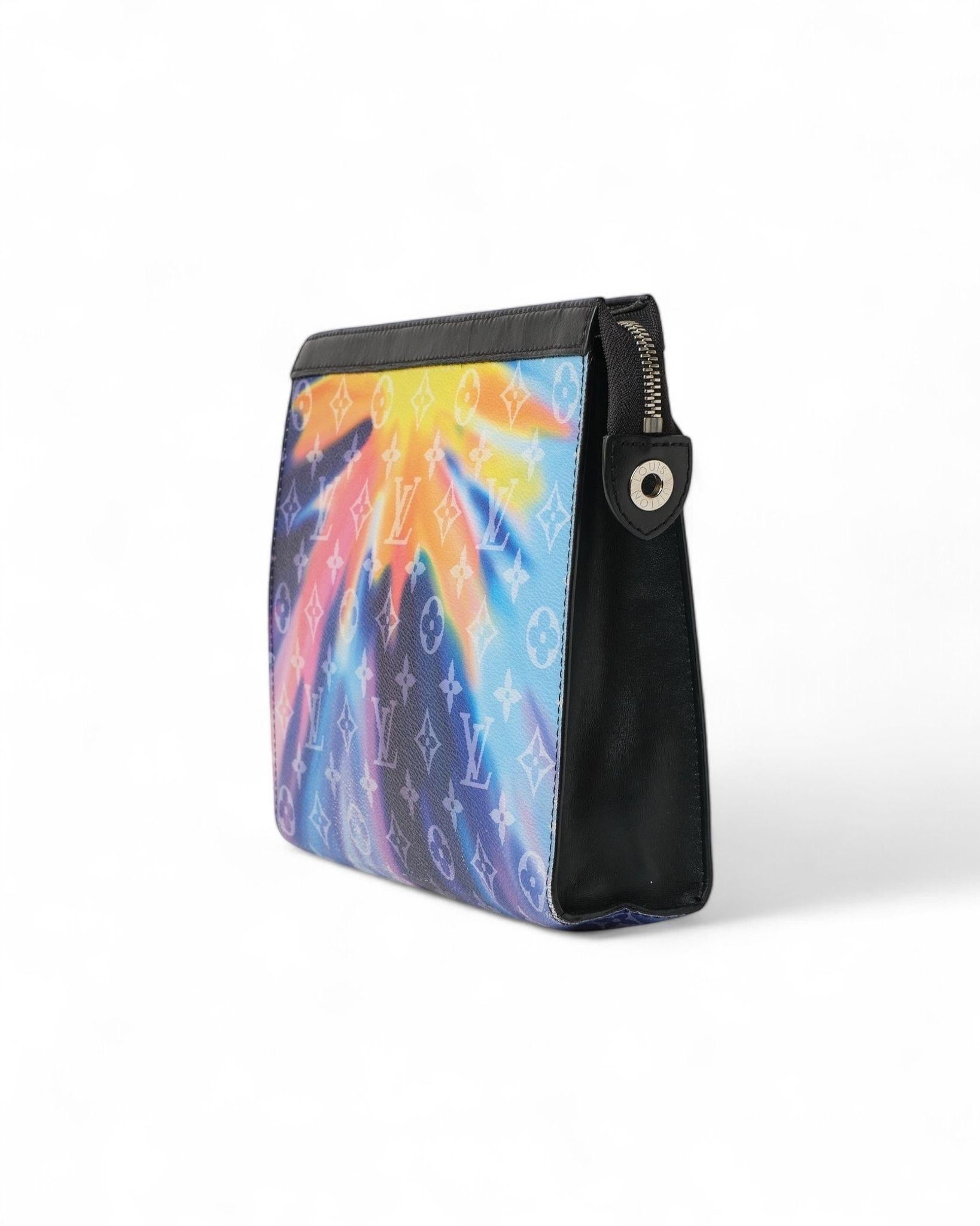 Louis Vuitton Clutch Sonnenuntergang Multicolor im Angebot 1