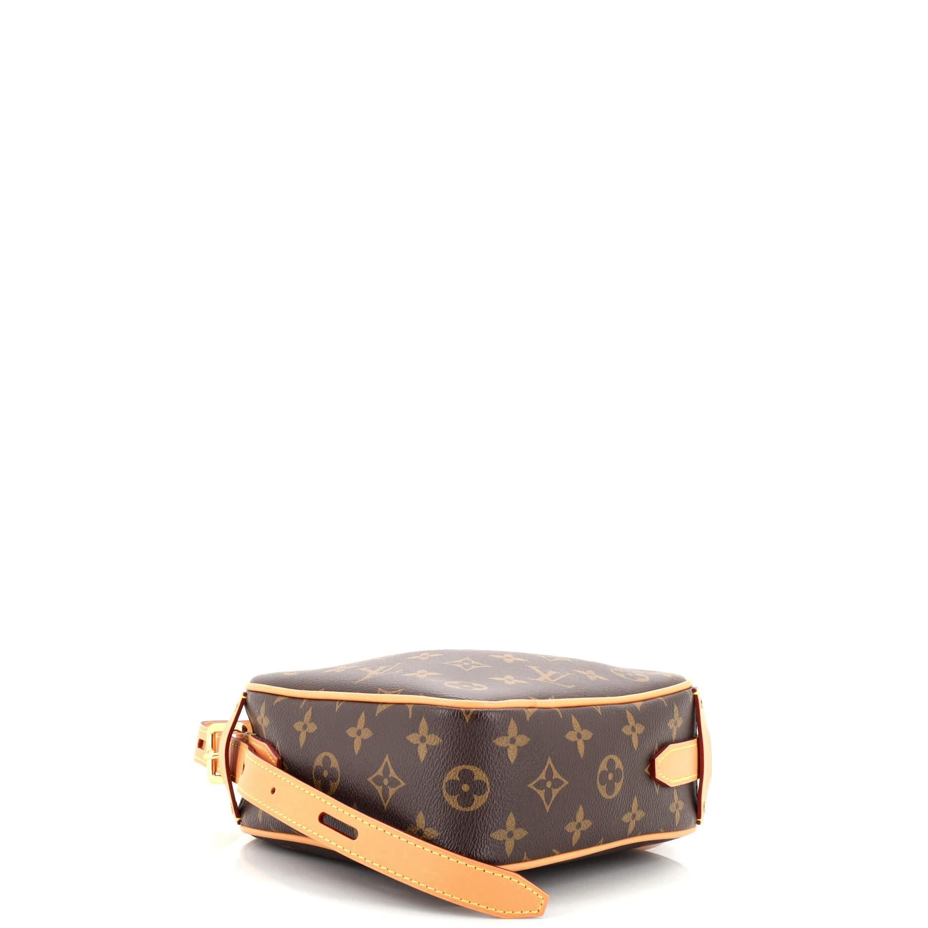 Women's or Men's Louis Vuitton Coeur Handbag Limited Edition Game On Monogram Canvas For Sale