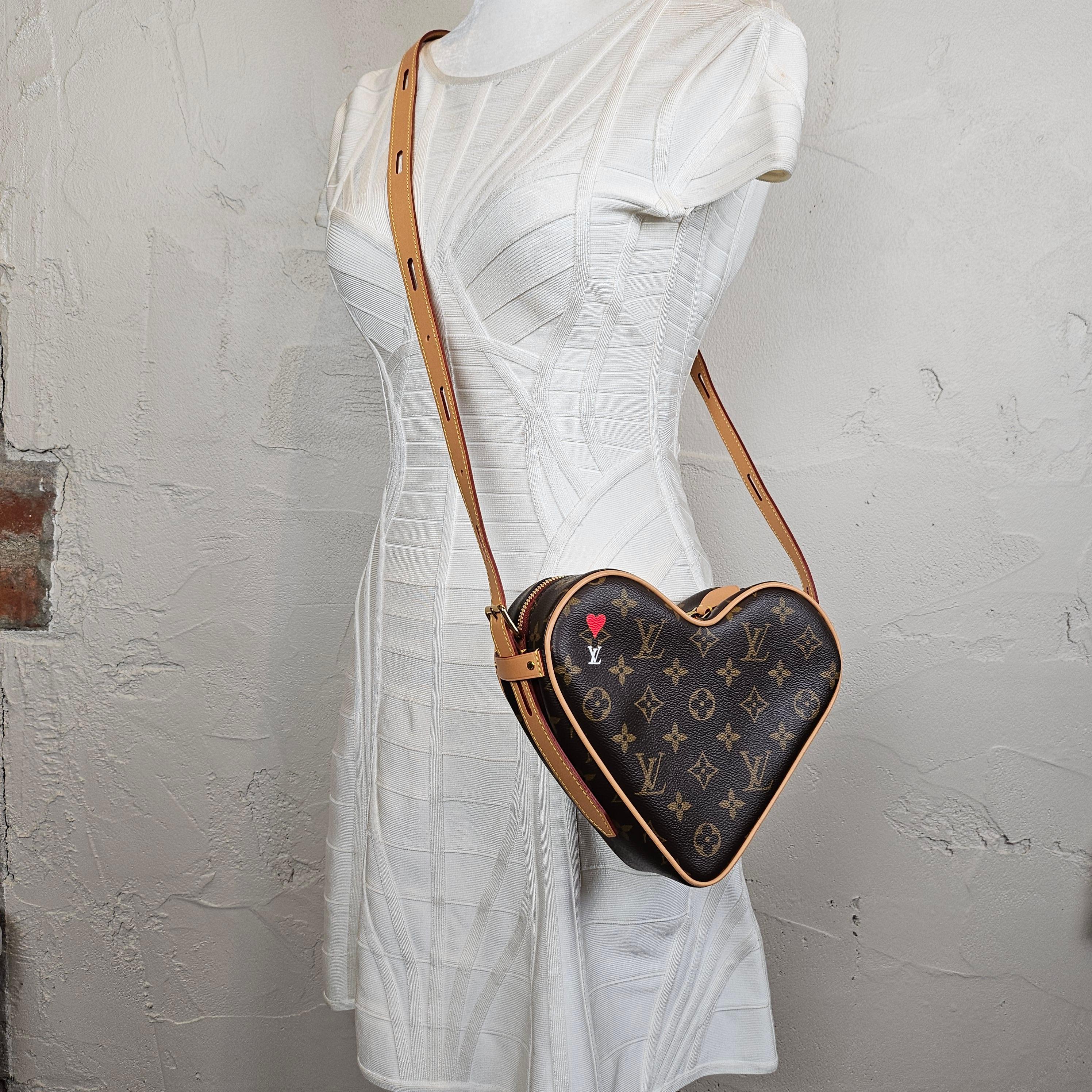 Louis Vuitton Coeur Heart Limited Edition Game On Monogram Canvas Crossbody Bag 3