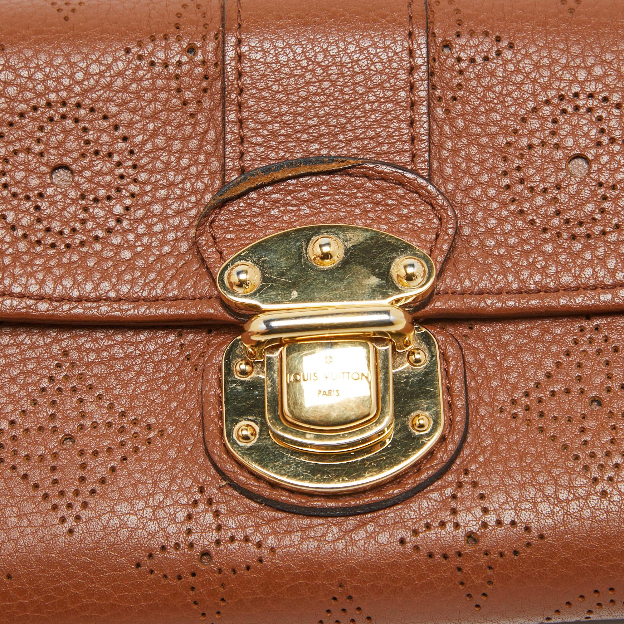 Louis Vuitton Cognac Monogram Mahina Leather Amelia Wallet 6