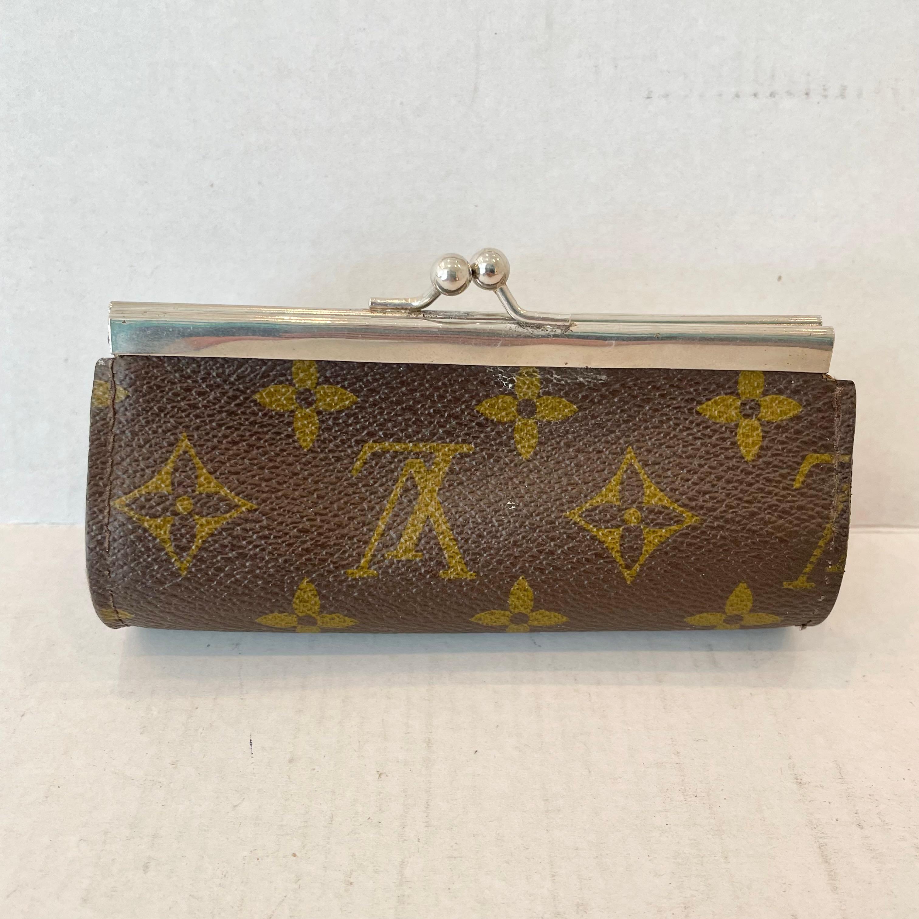 louis vuitton coin pouch