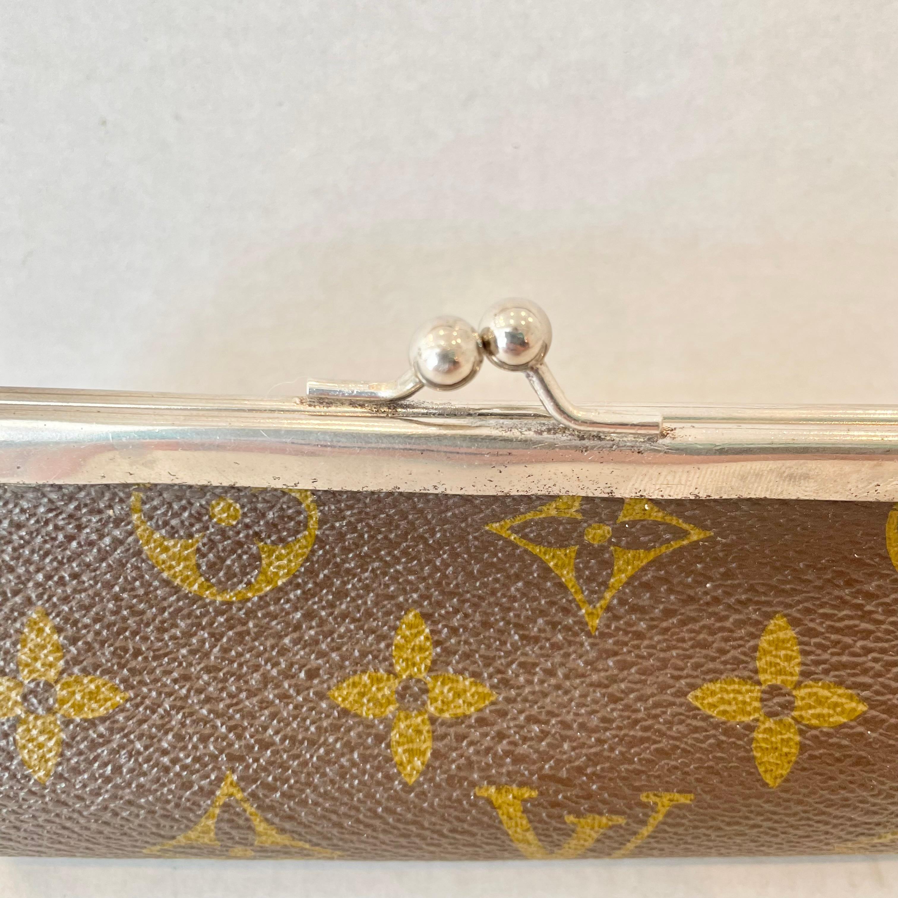 Louis Vuitton Coin Purse, 1950s France In Good Condition In Los Angeles, CA