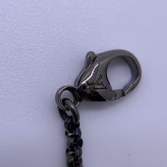 Louis Vuitton Halskette „LV Beads“ mit Monogram-Blume, Gunmetal-Blau