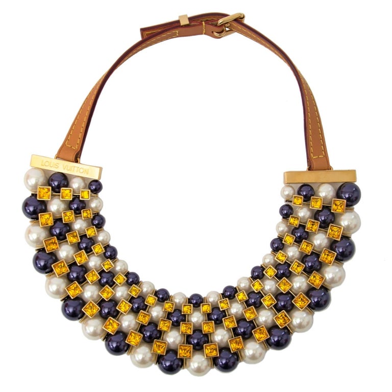Louis Vuitton Collier Pearls and Crystals at 1stDibs
