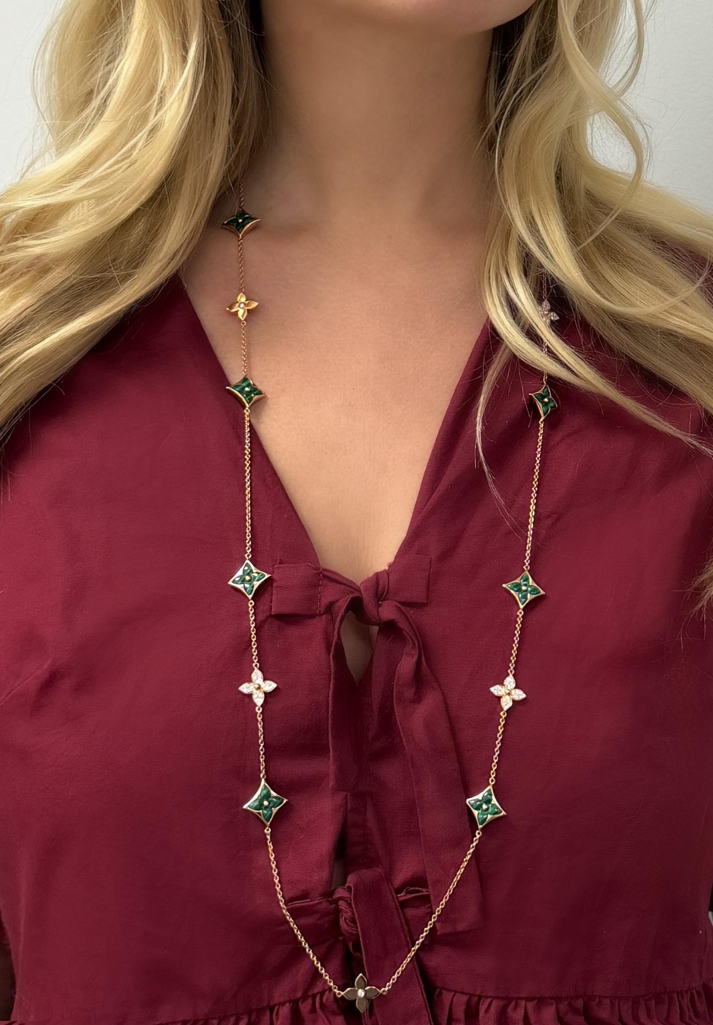 Louis Vuitton, Collana lunga con fiori di malachite e diamanti in vendita 1