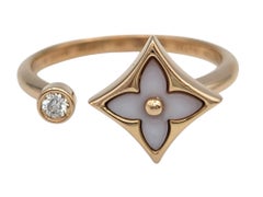 Louis Vuitton Color Blossom Mini Star Ring with Diamond in 18 Karat Rose Gold