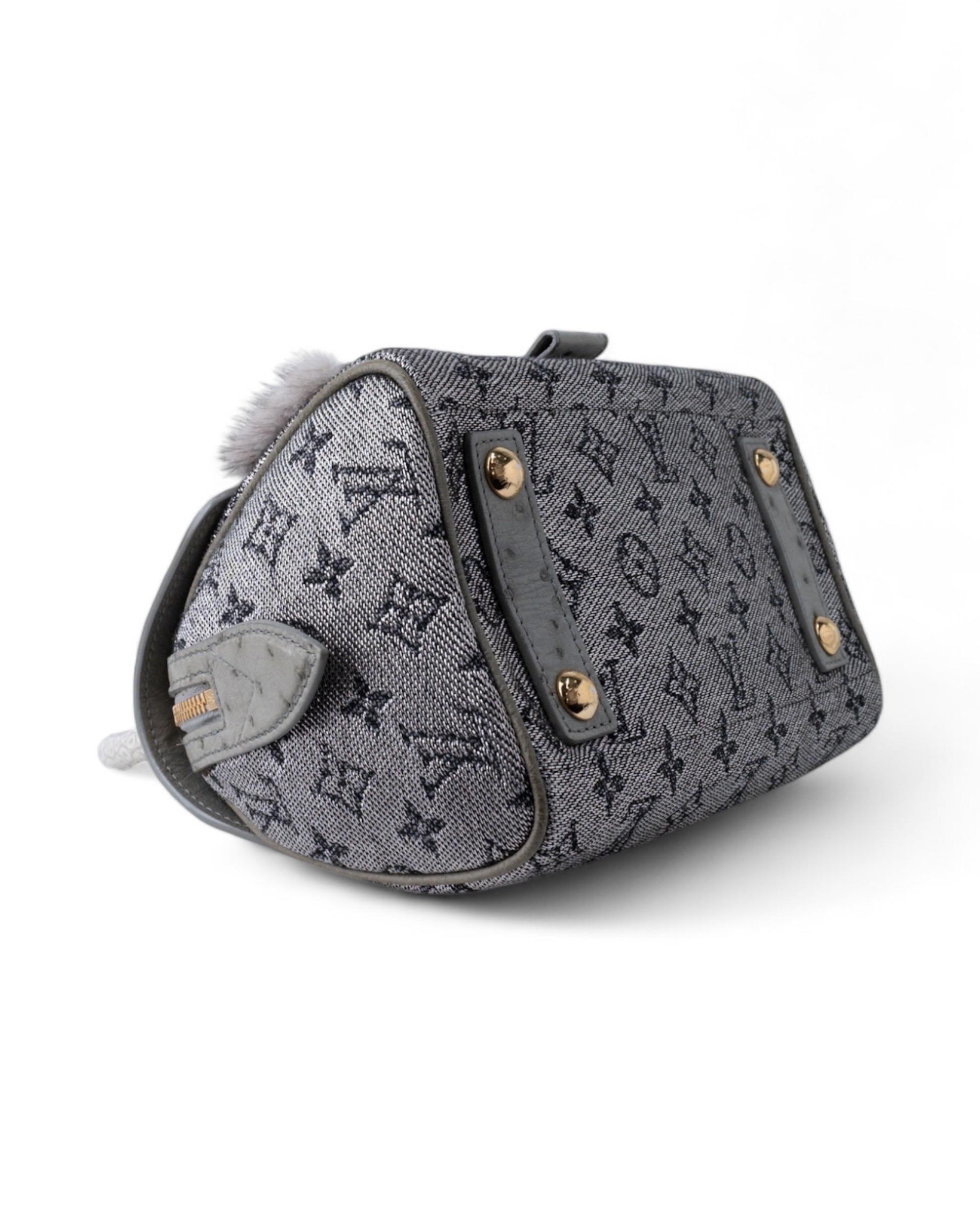 Louis Vuitton Comédie Carousel L.E. Top Handle Bag For Sale 8