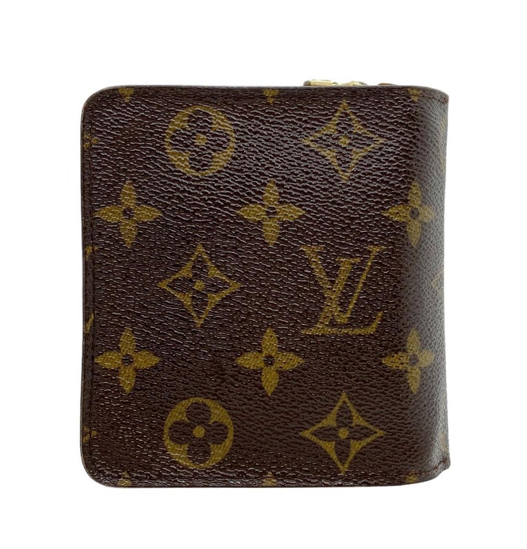 Louis Vuitton Vintage 2005 Wallet