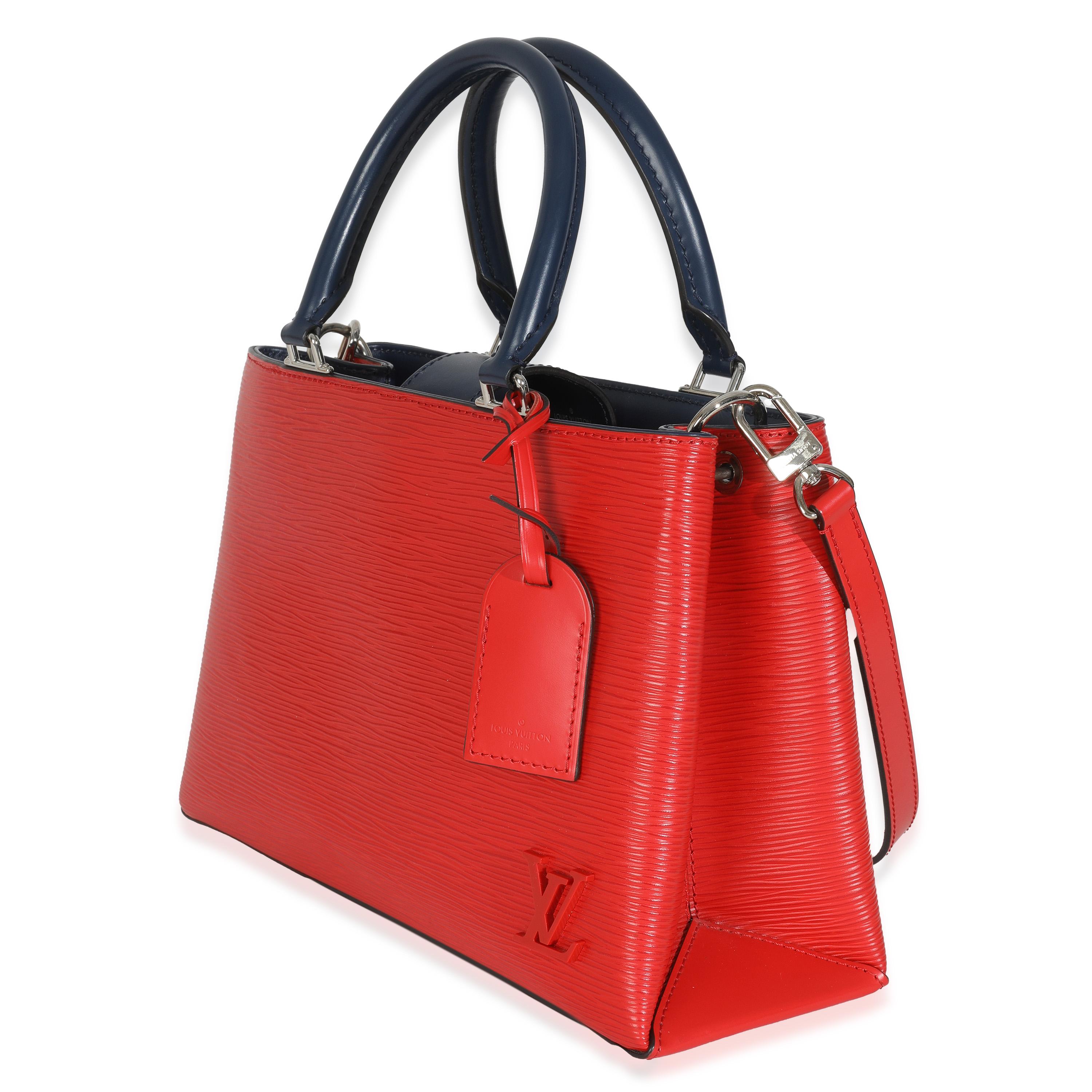 Louis Vuitton Coquelicot Epi Kleber PM Excellent état - En vente à New York, NY