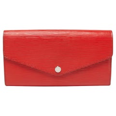 Louis Vuitton Coquelicot Epi Leder Sarah Geldbörse