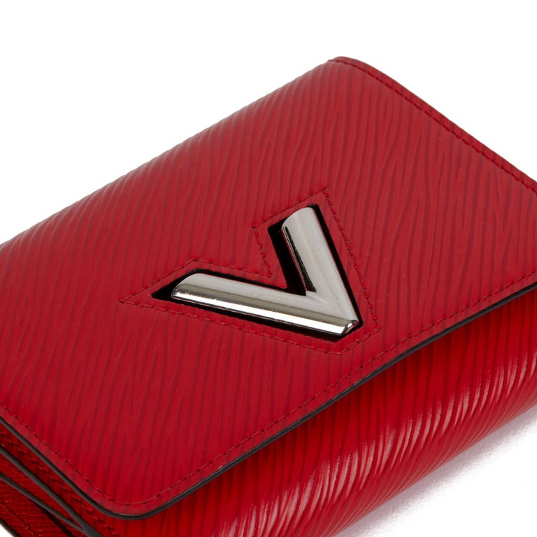 Louis Vuitton COQUELICOT EPI LEATHER TWIST COMPACT WALLET For Sale at  1stDibs