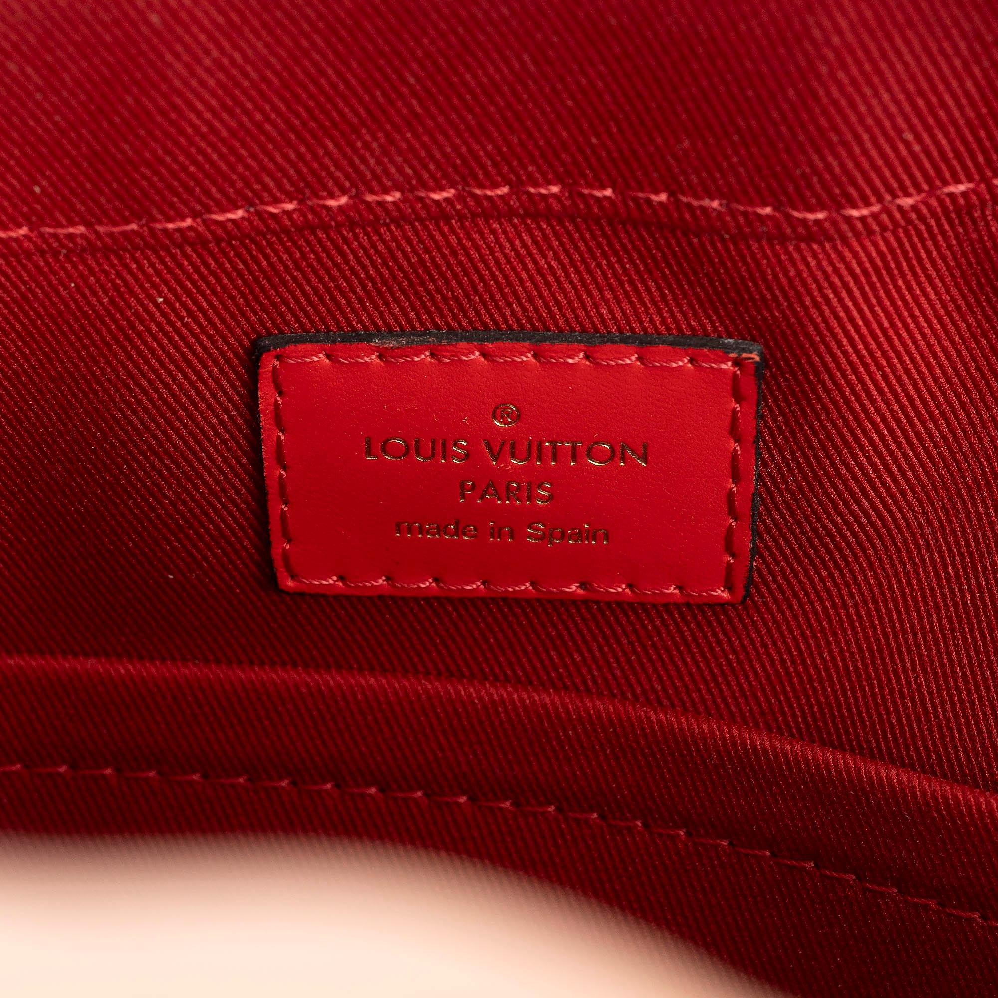 LOUIS VUITTON Coquelicot red Monogram Canvas SAINTONGE Crossbody Bag For Sale 3