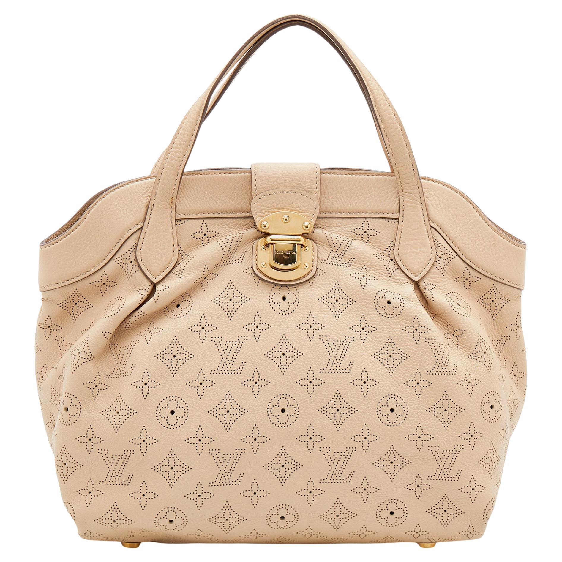 Louis Vuitton Mahina Leather Cirrus PM Satchel (SHF-14439) – LuxeDH