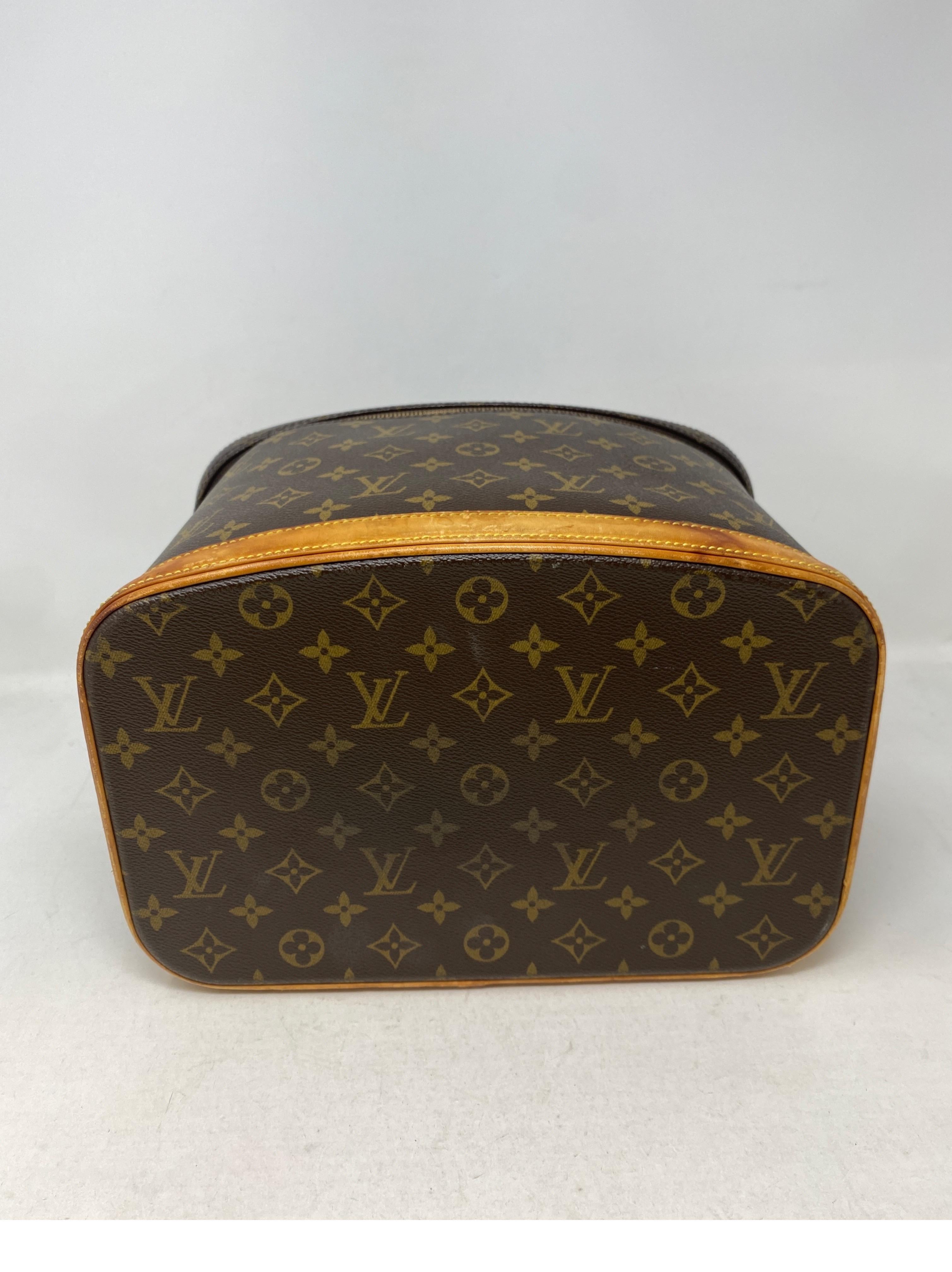 Louis Vuitton Cosmetic Bag  4