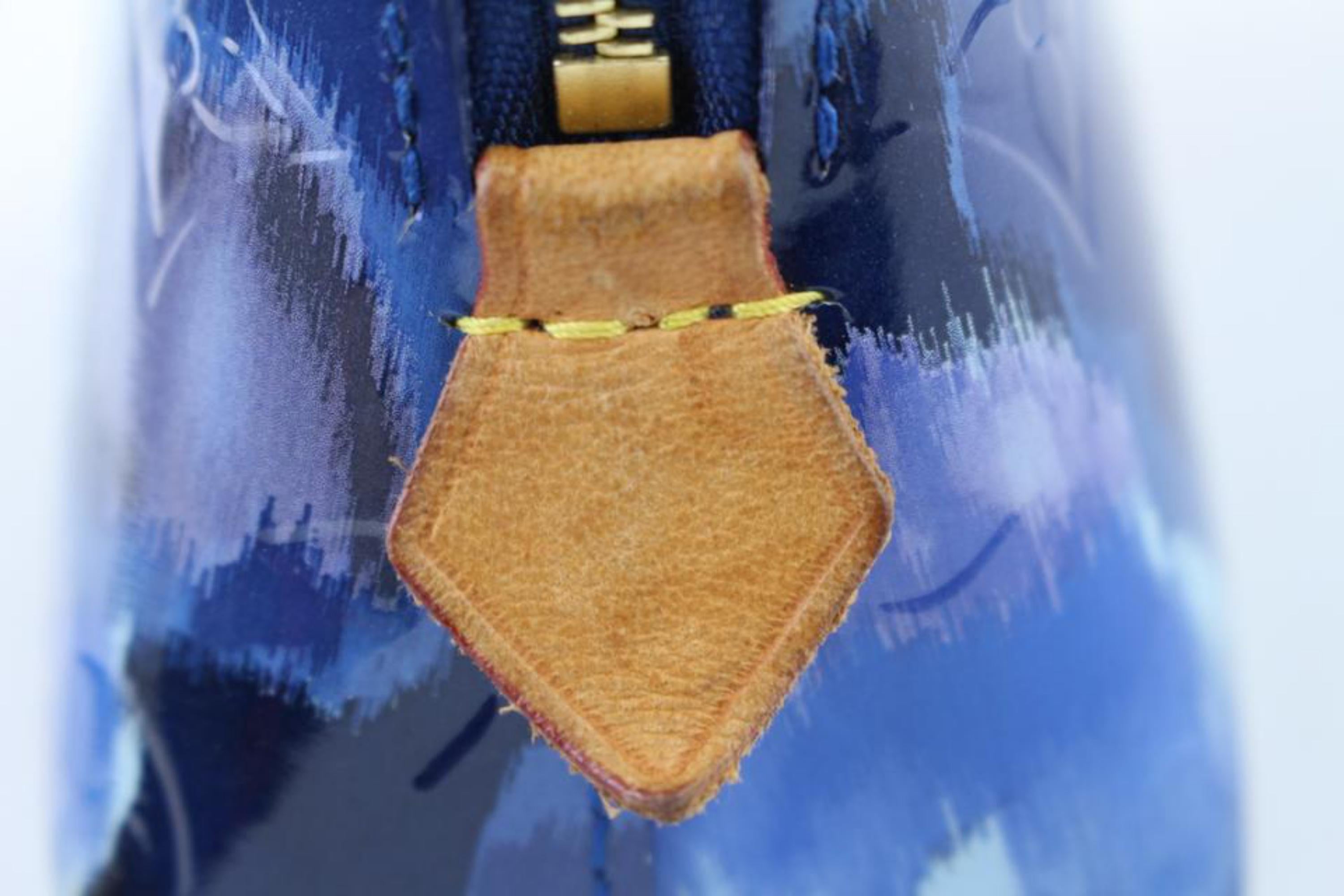 Louis Vuitton Cosmetic Pouch Grand Bleu Vernis Ikat 222954 Blue Patent Leather  For Sale 4