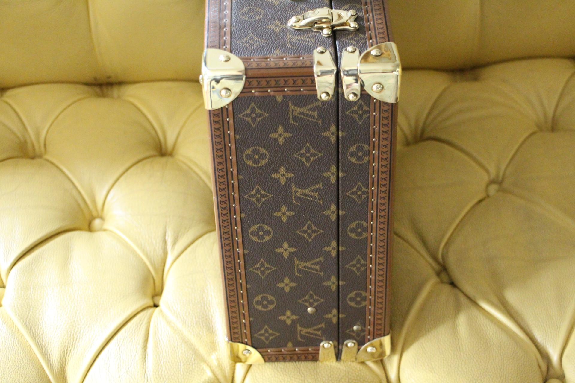 Louis Vuitton Cotteville 40 Suitcase in Monogram In Excellent Condition In Saint-ouen, FR