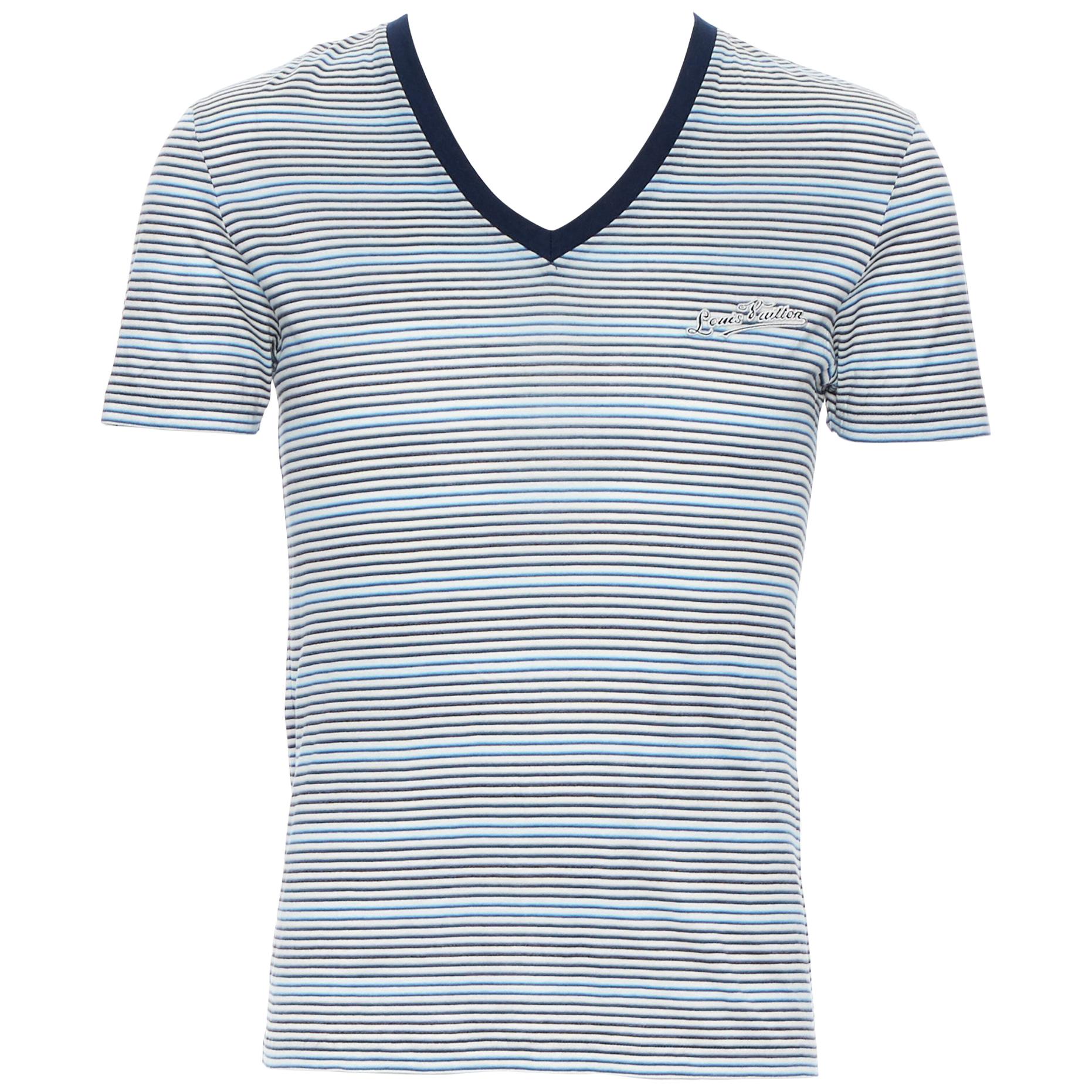 Louis Vuitton Powder Blue Rib Knit Short Sleeve Collared Top S For Sale At 1stDibs