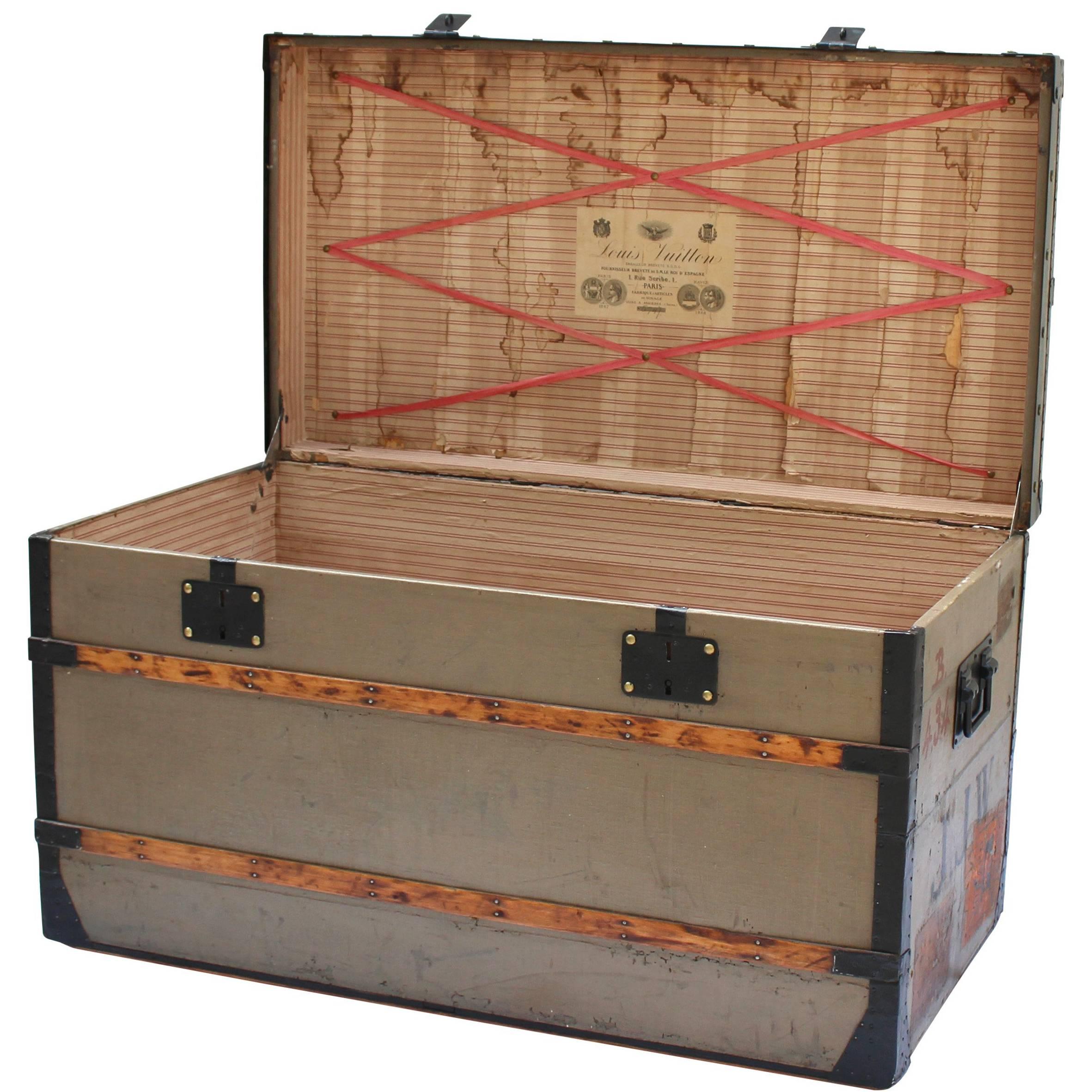 Louis Vuitton Courier Trunk with JJW Initials, circa 1880 For Sale
