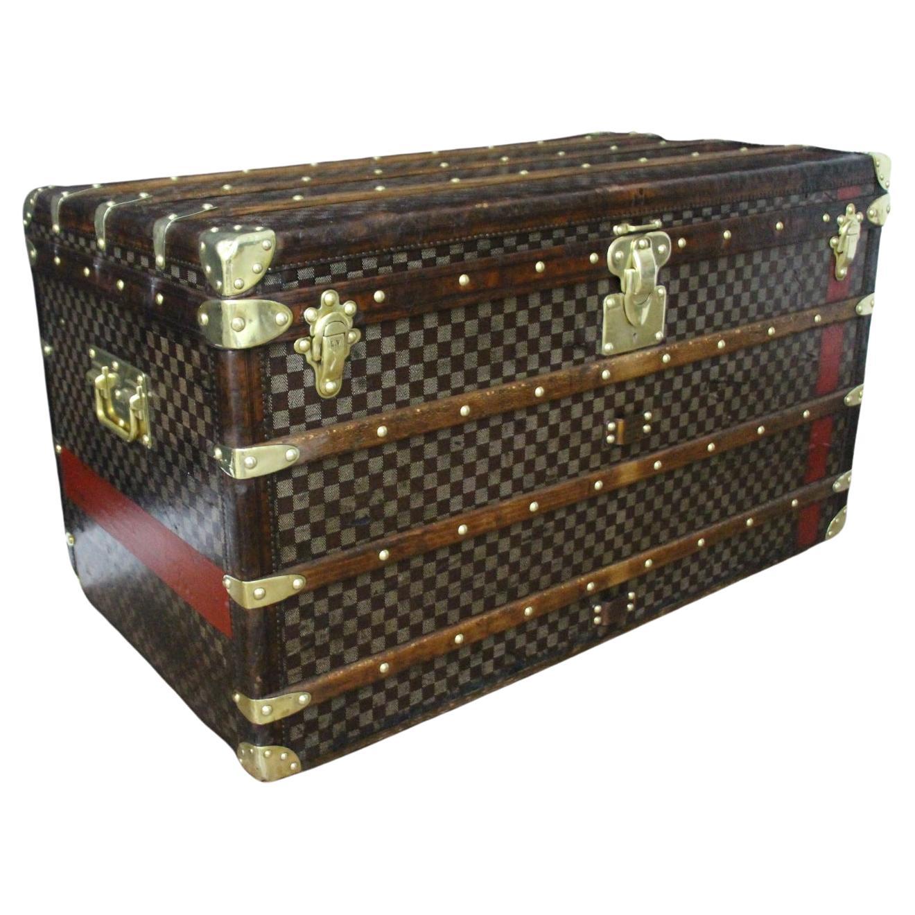 Louis Vuitton Courrier Trunk in Damier Canvas 100 cm, Vuitton Steamer Trunk