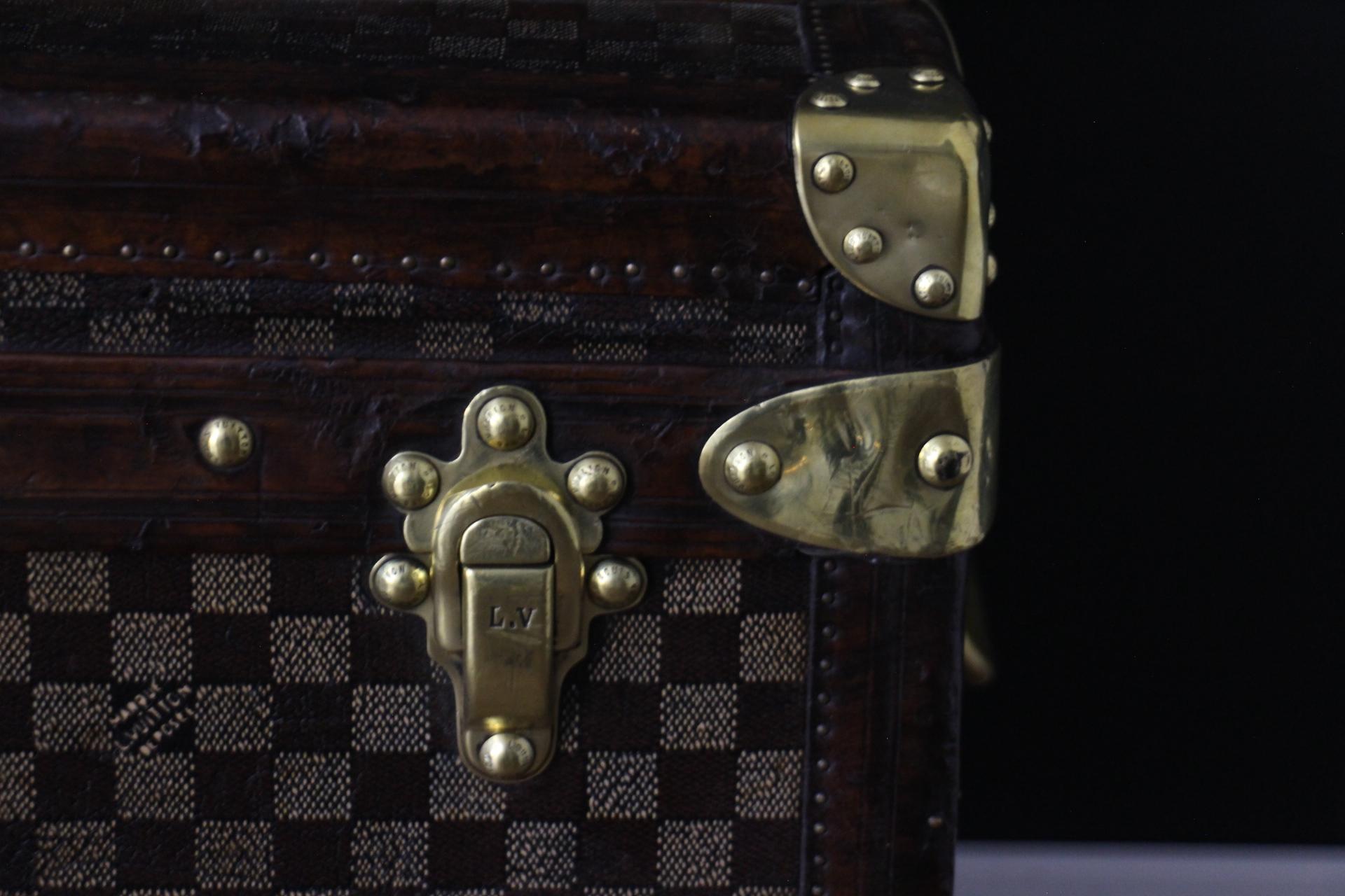 Louis Vuitton Courrier-Truhe aus Damier Canvas in Damier 90 cm, Vuitton Dampfer-Truhe (19. Jahrhundert) im Angebot
