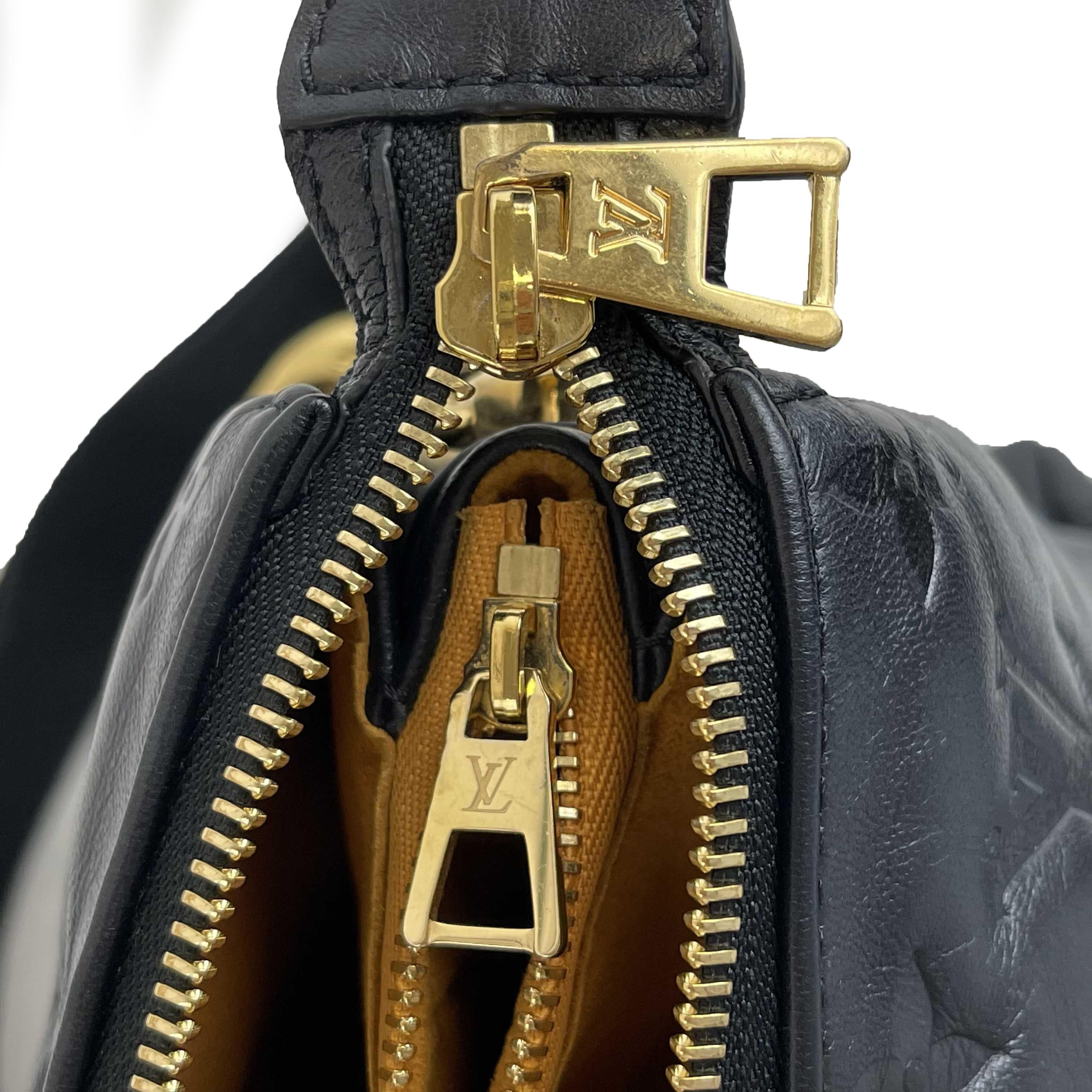	Louis Vuitton - Coussin MM - Black Leather Shoulder Bag w/ 2 Straps FULL KIT 5