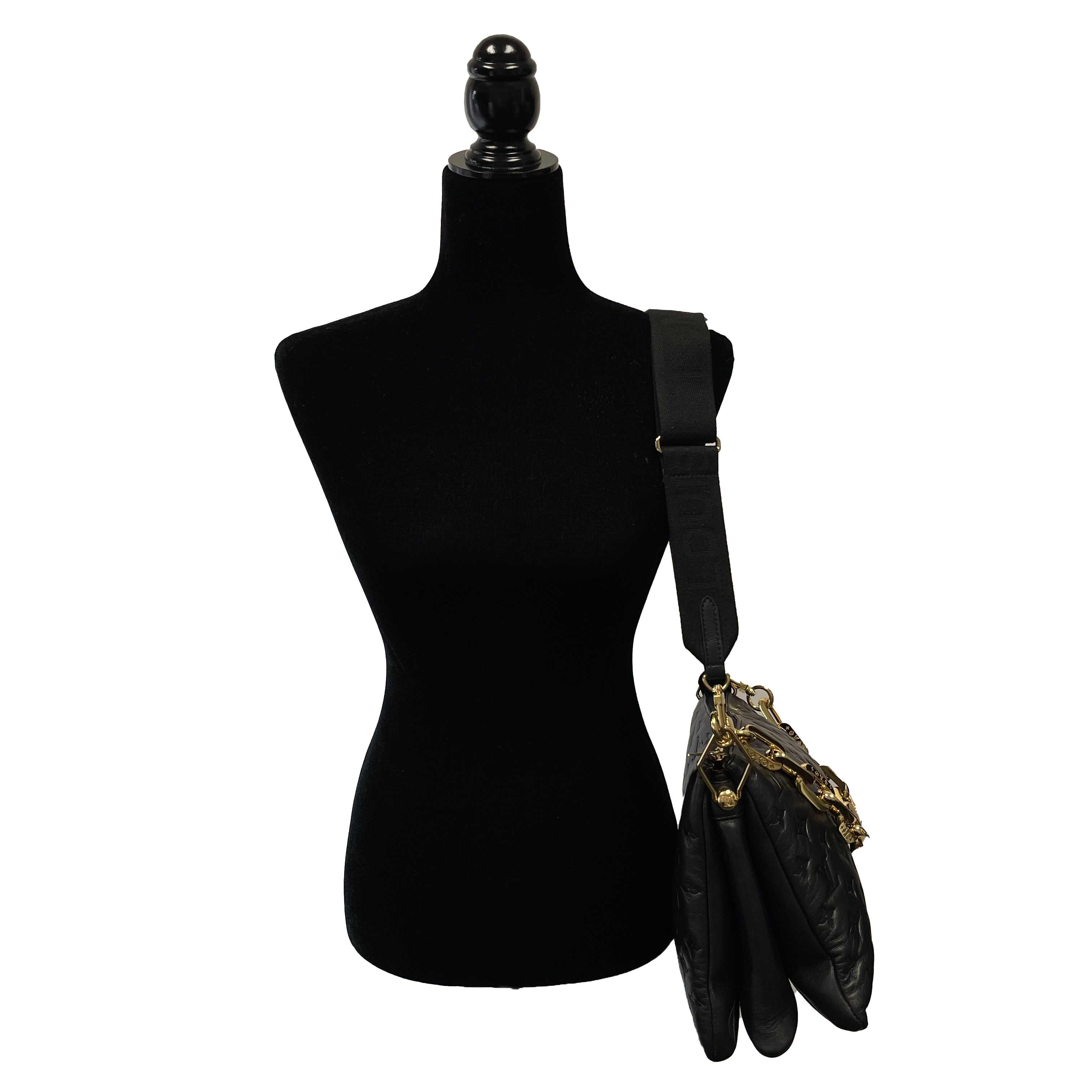	Louis Vuitton - Coussin MM - Black Leather Shoulder Bag w/ 2 Straps FULL KIT In Excellent Condition In Sanford, FL