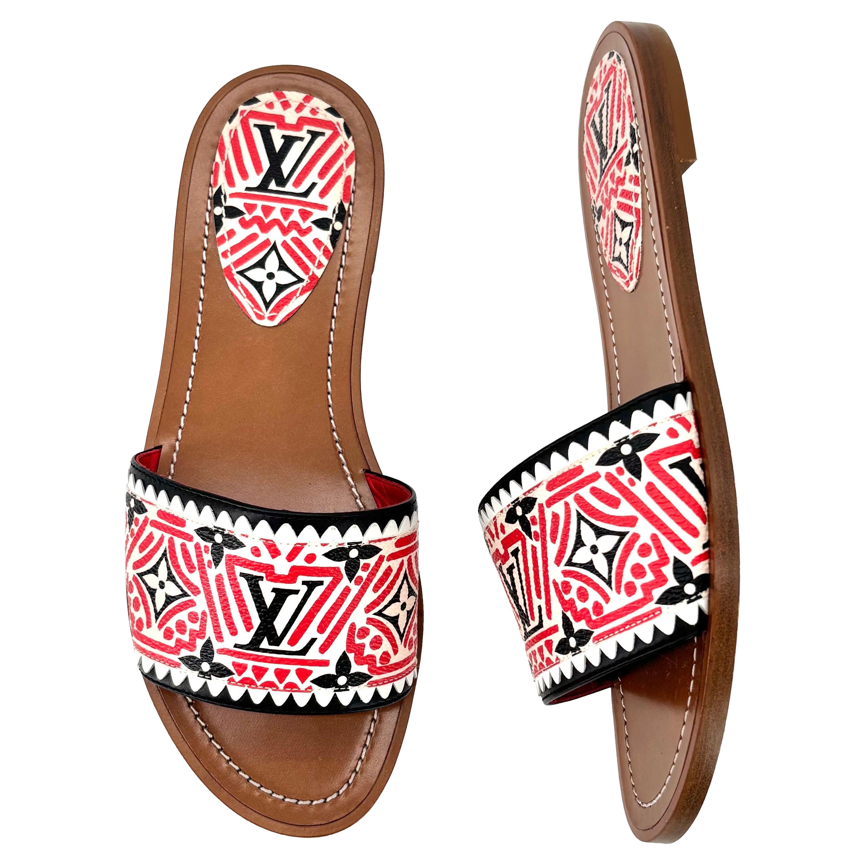 Louis Vuitton Crafty Lock It LV Monograma Slides Mules Flats Sandals 36