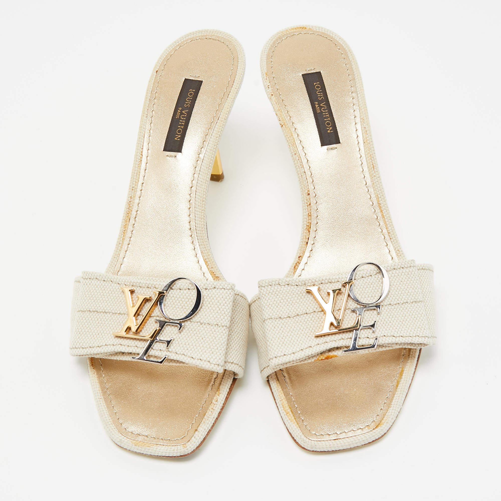 Beige Louis Vuitton Cream Canvas Love Bow Slide Sandals Size 37.5