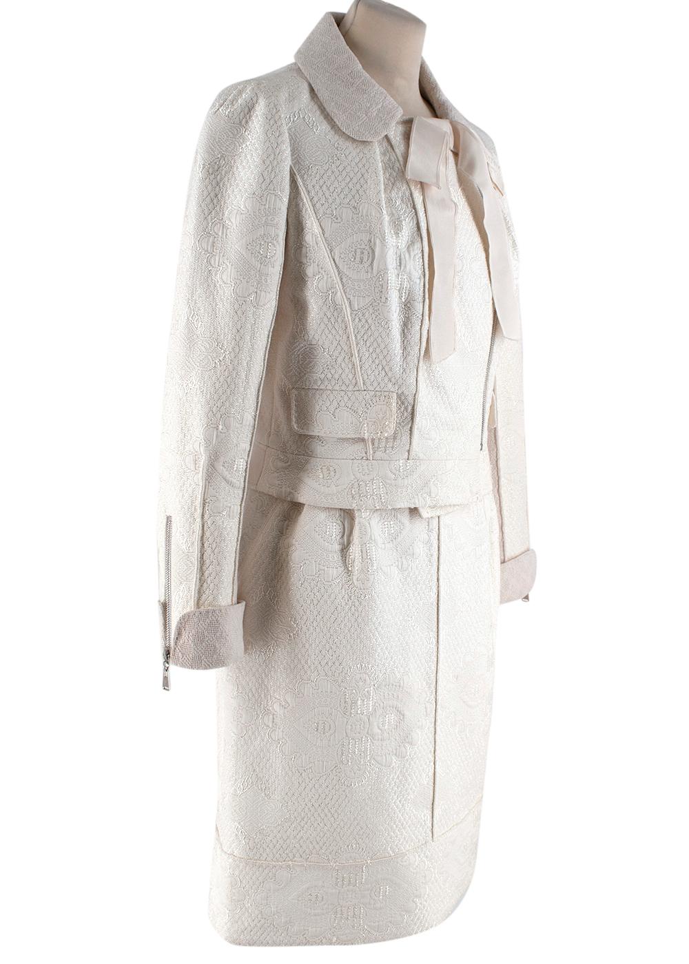Louis Vuitton Silk Jacket & Skirt Set Size 38 IT

- Jacquard material with diamond weave
- Silver shiny hardware on the zips
- Louis Vuitton monogram silk cream lining
- Pencil skirt has side pockets & pleats 
- Jacquard is pattern matched