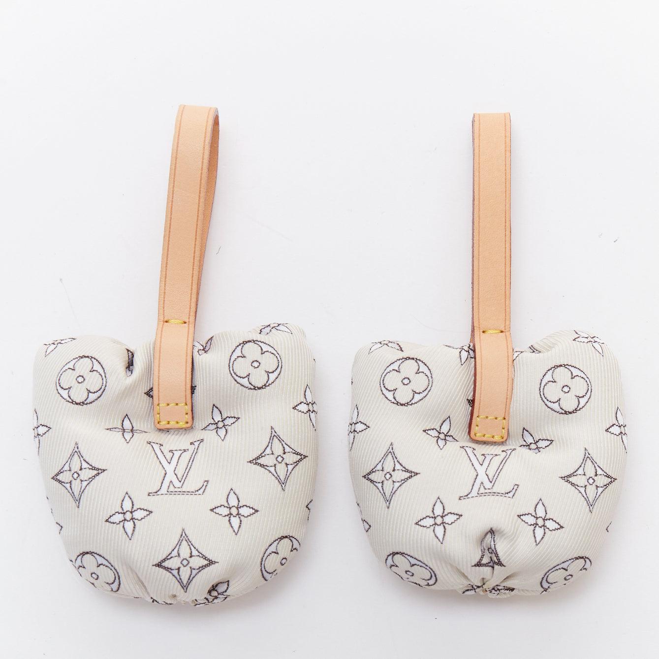 Beige LOUIS VUITTON cream fabric LV monogram travel shoe horn For Sale