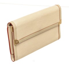 Louis Vuitton Cream Leather International Wallet with leather, gold-tone