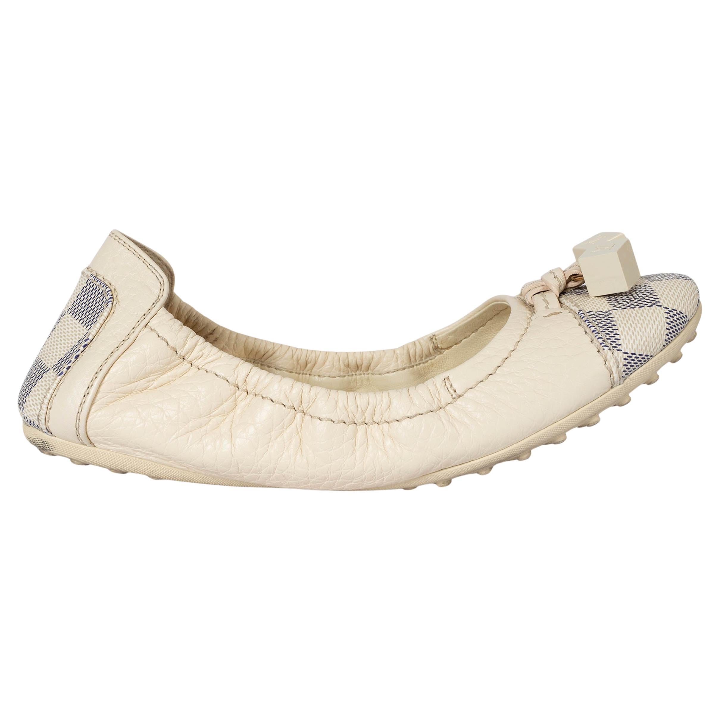 Chaussures de ballet LOVELY DAMIER AZUR LOUIS VUITTON en cuir crème 37 en vente