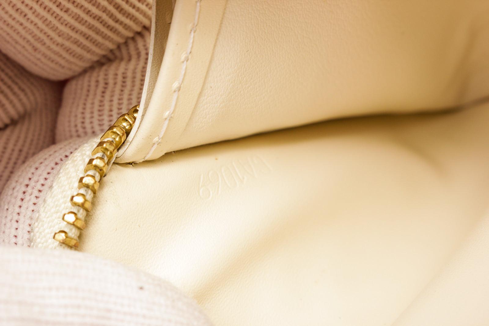 Beige Louis Vuitton Cream Leather Zippy Wallet