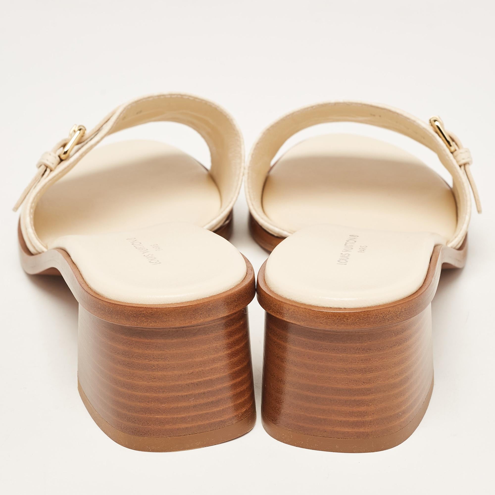 Louis Vuitton Cream Monogram Leather Slide Sandals Size 38 2