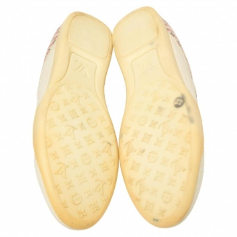 De las mujeres Louis Vuitton Cream /Red  Monogram Canvas And Leather  Sneakers Size 39 en venta