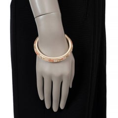 LOUIS VUITTON - Bracelet en résine crème INCLUSION MONOGRAM NARROW