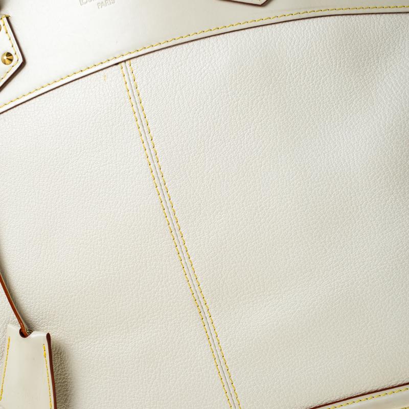 Women's Louis Vuitton Cream Suhali Leather Lockit GM Bag
