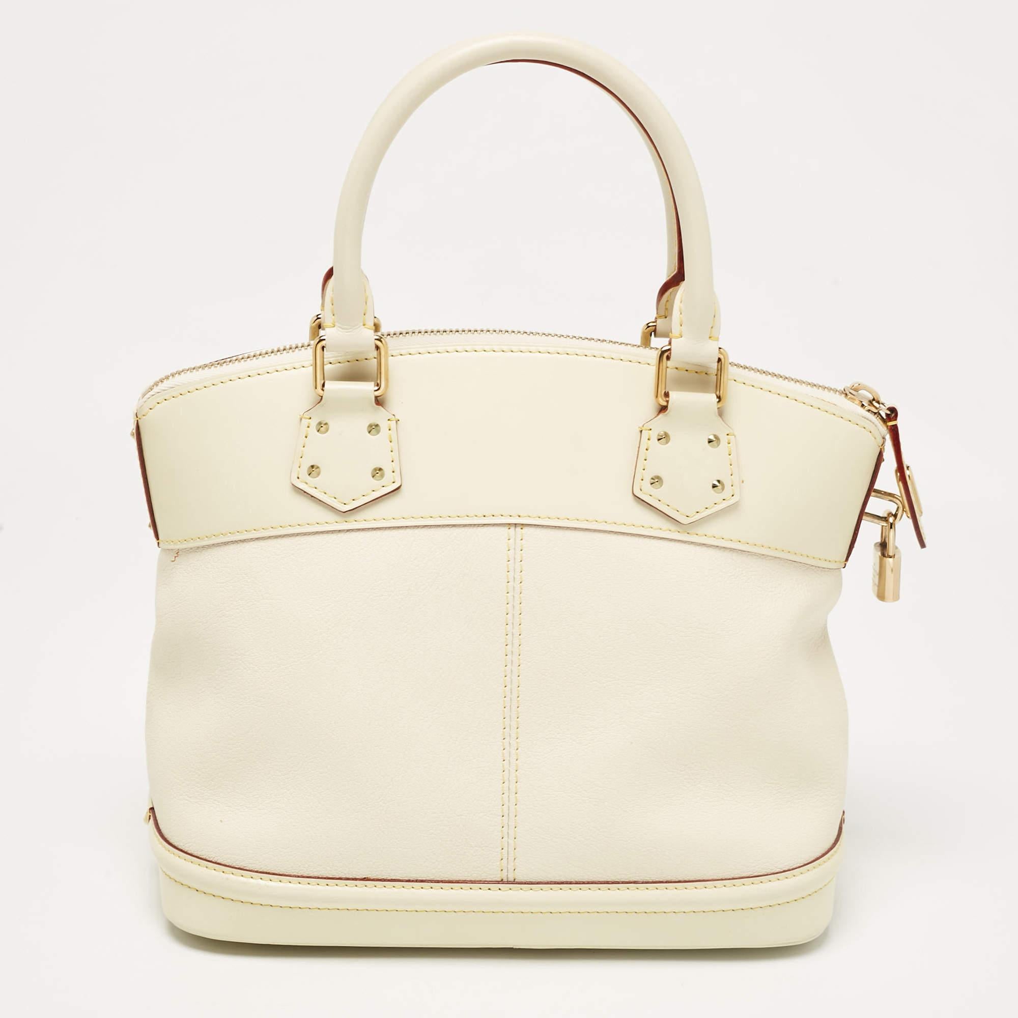Louis Vuitton Cream Suhali Leather Lockit PM Bag In Excellent Condition In Dubai, Al Qouz 2